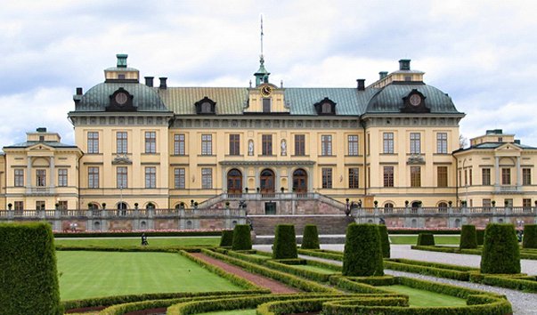 dvorets drottningholm