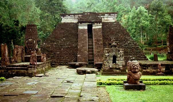 hramovij kompleks chandi sukuh