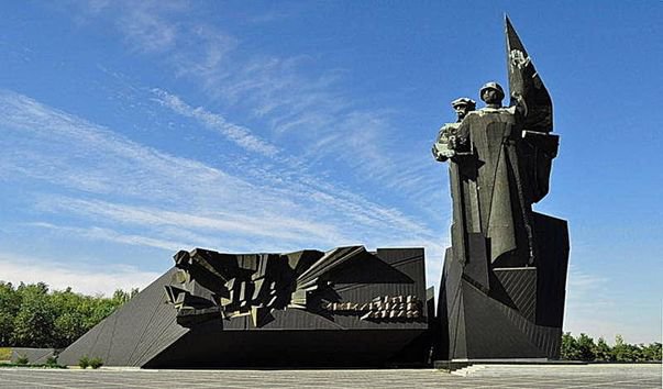 Мемориал «Твоим освободителям Донбасс»