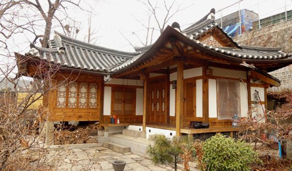 traditsionnij korejskij dom hanok